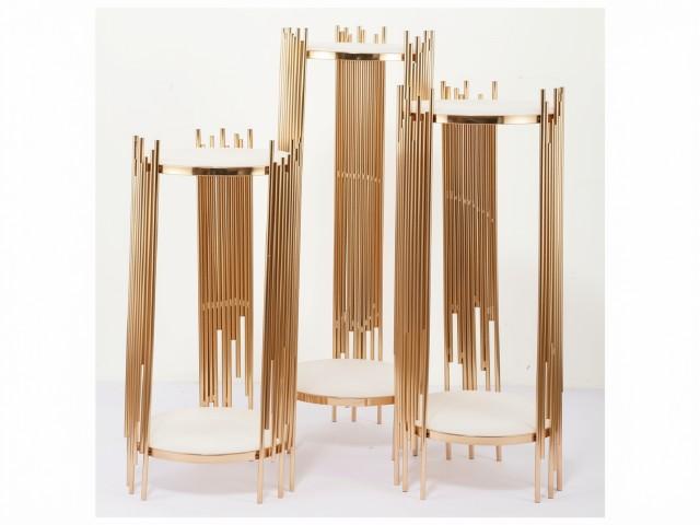 Gold Round Plinth - Small