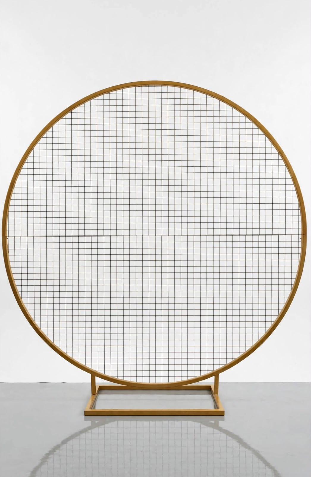 Gold Mesh Round Backdrop Stand